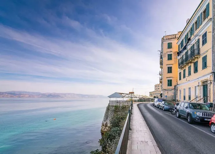 Luxury Seaview Suite Mouragia by Konnect