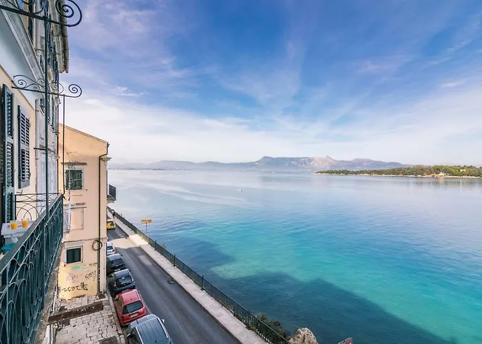 Luxury Seaview Suite Mouragia by Konnect